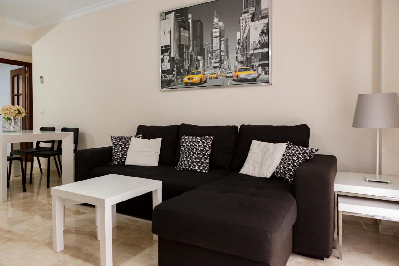 Апартаменти Apartamento Malaga Jalon Екстер'єр фото