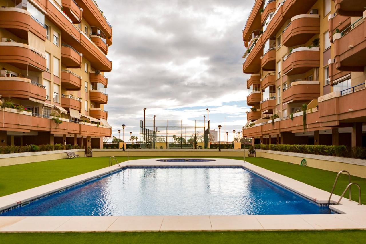 Апартаменти Apartamento Malaga Jalon Екстер'єр фото